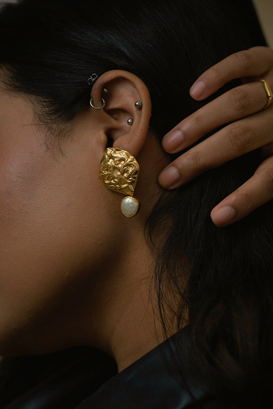Cleopatra's Pearl Drop Earrings